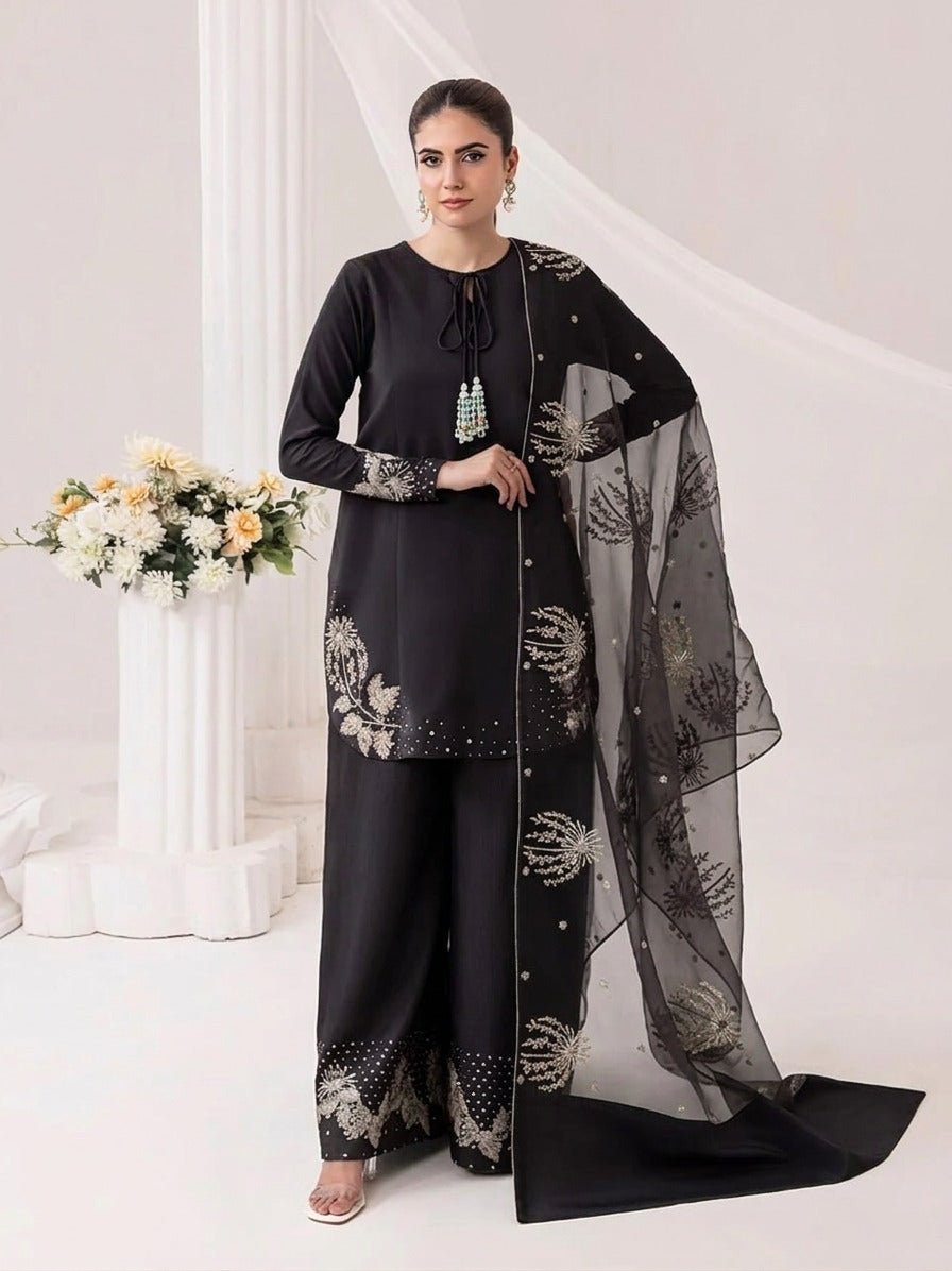Noor - e - Zari Embroidered 3PC Ensemble - Libas Lounge