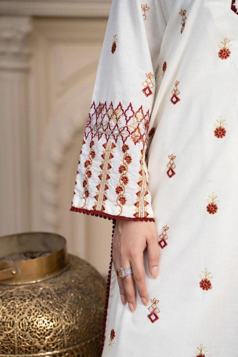 Noor e Riwayat 3PCS With Chaffon Dupatta - Libas Lounge