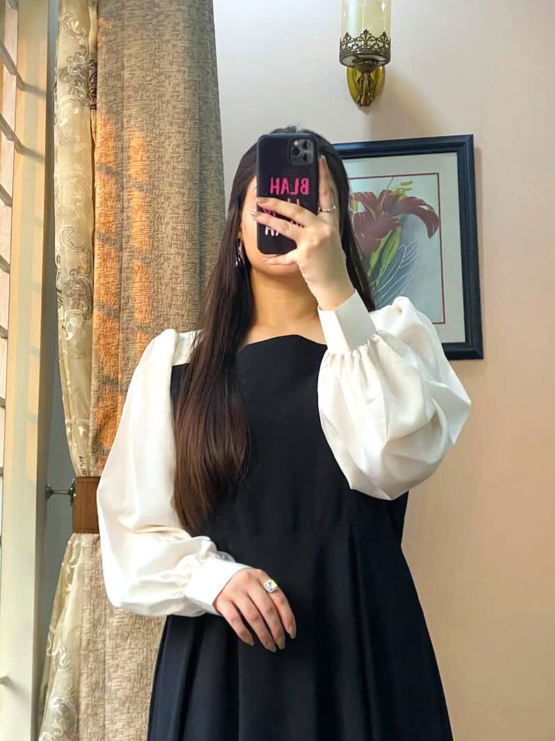 Pleated Maxi Dress with Contrast White Sleeves - Libas Lounge